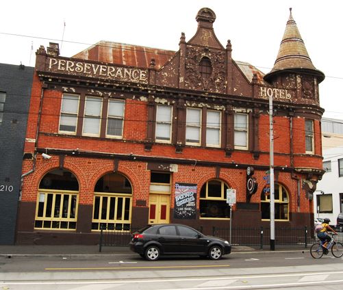 Window CLeaning Fitzroy - perserverance hotel