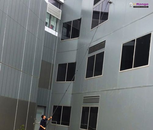 commercial-window-cleaning-moorabbin-homesglen-private-hospital